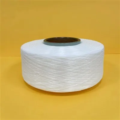 Как покрытие пряжи из спандекса влияет на ее драпируемость?